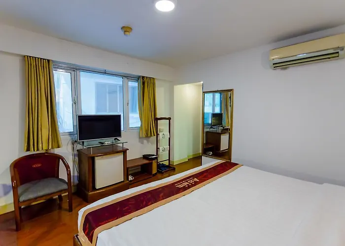 A25 Hotel - 122 Le Lai